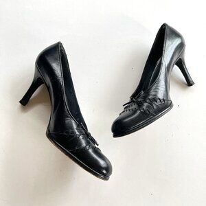 Stuart Weitzman Stitch Tie Front Bow Black Leather Heel Shoes Womens Size 8 Work